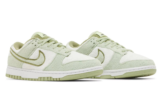 Nike Dunk Low SE 'Fleece - Honeydew'