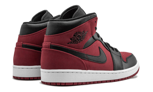 Air Jordan 1 Mid “Gym Red Black”